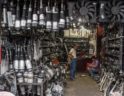 拆車件之鄉 廣州陳田汽配城——廢舊汽車的重生與傳奇