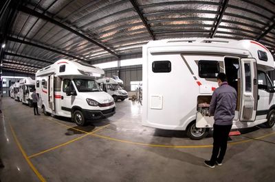 拉風(fēng)！贛江新區(qū)這個(gè)組團(tuán)生產(chǎn)的房車(chē)為你定制！